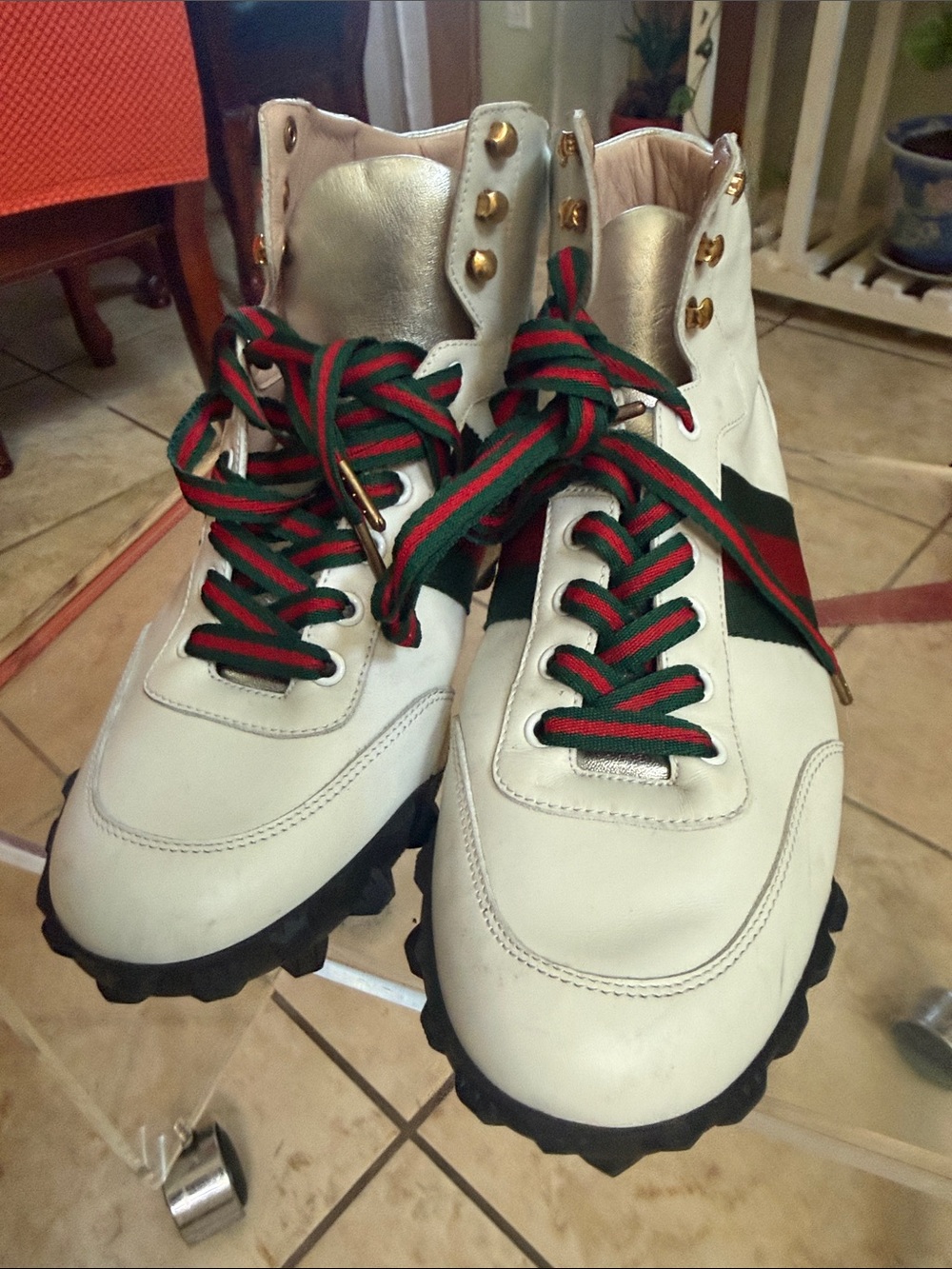 Gucci white leather high-top sneakers - no box - Picture 3 of 16